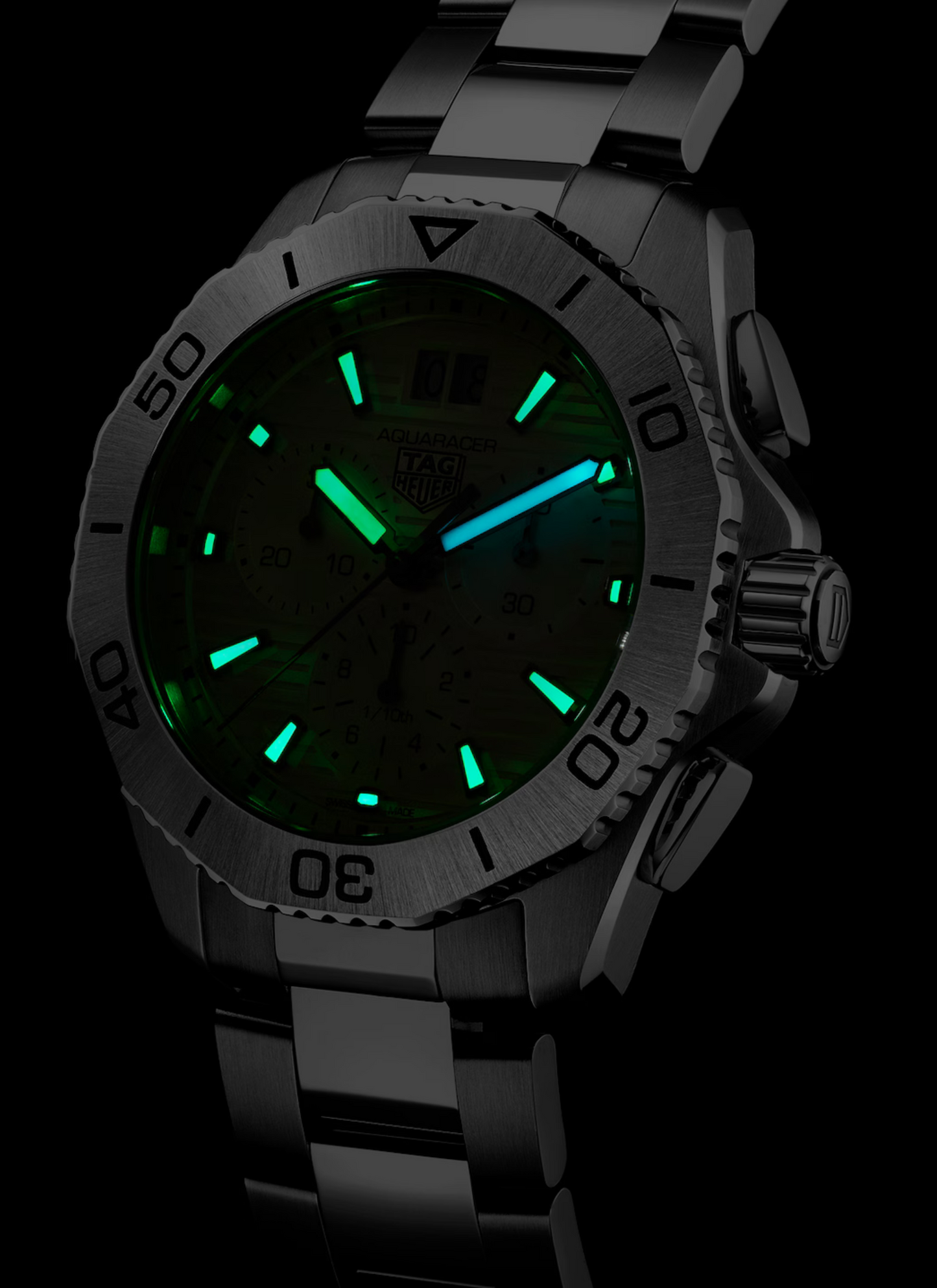 TAG HEUER AQUARACER
PROFESSIONAL 200 DATE