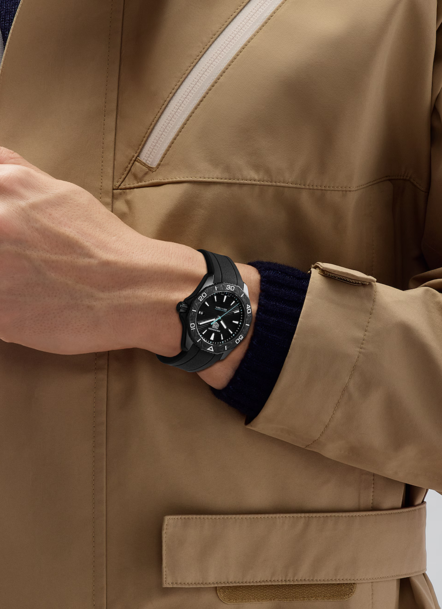 TAG HEUER AQUARACER PROFESSIONAL 200